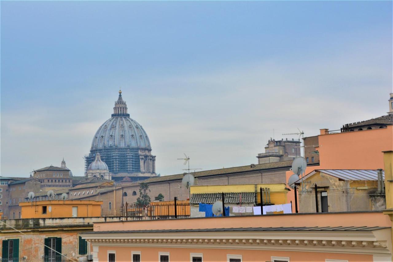 Living By Vatican With Panoramic Terraces In Рим Екстер'єр фото
